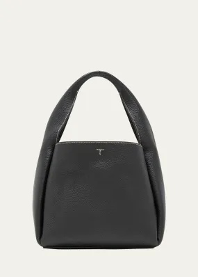 Bucket Bag in Pebble Grain Leather