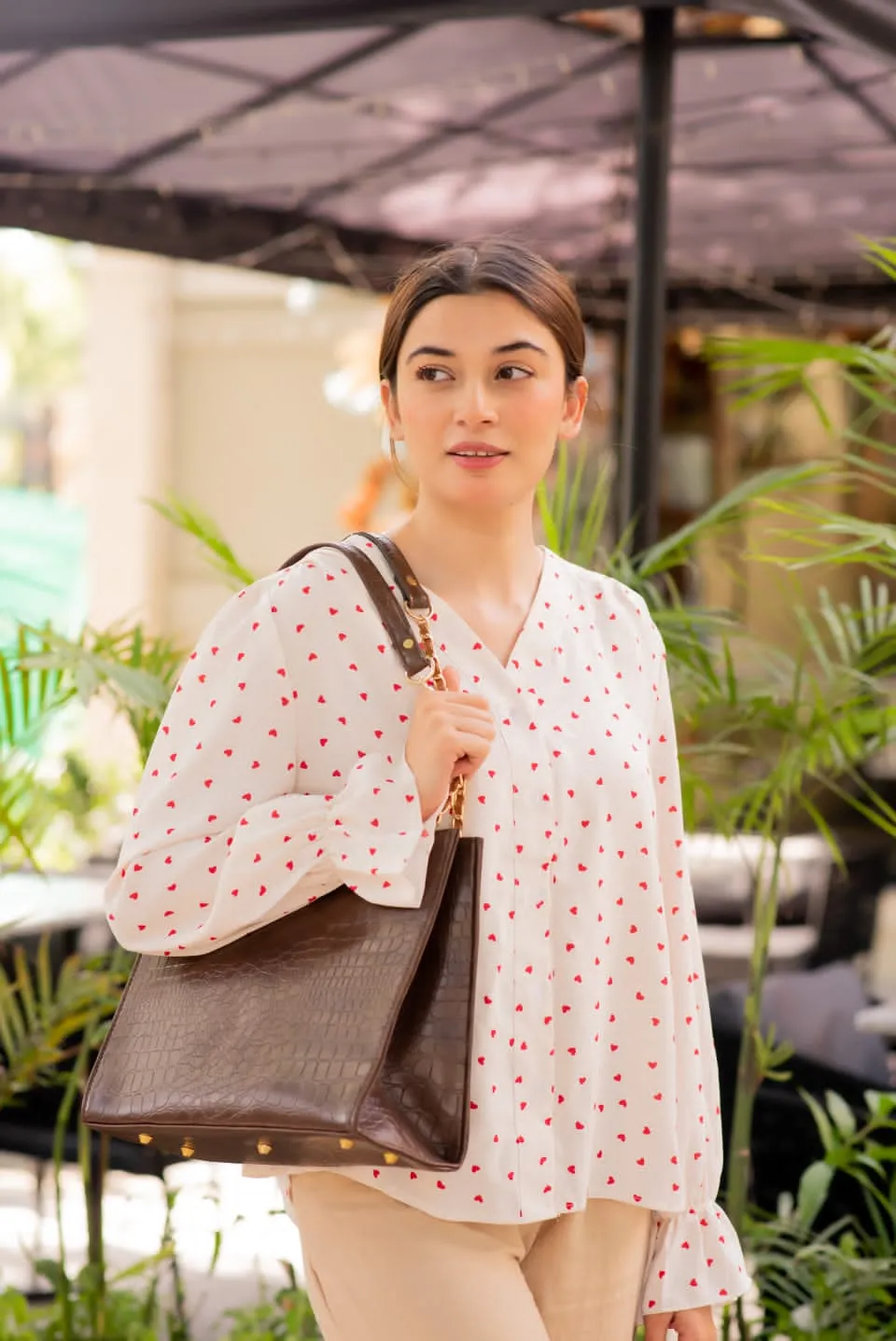 CROCODILE TOTE Brown