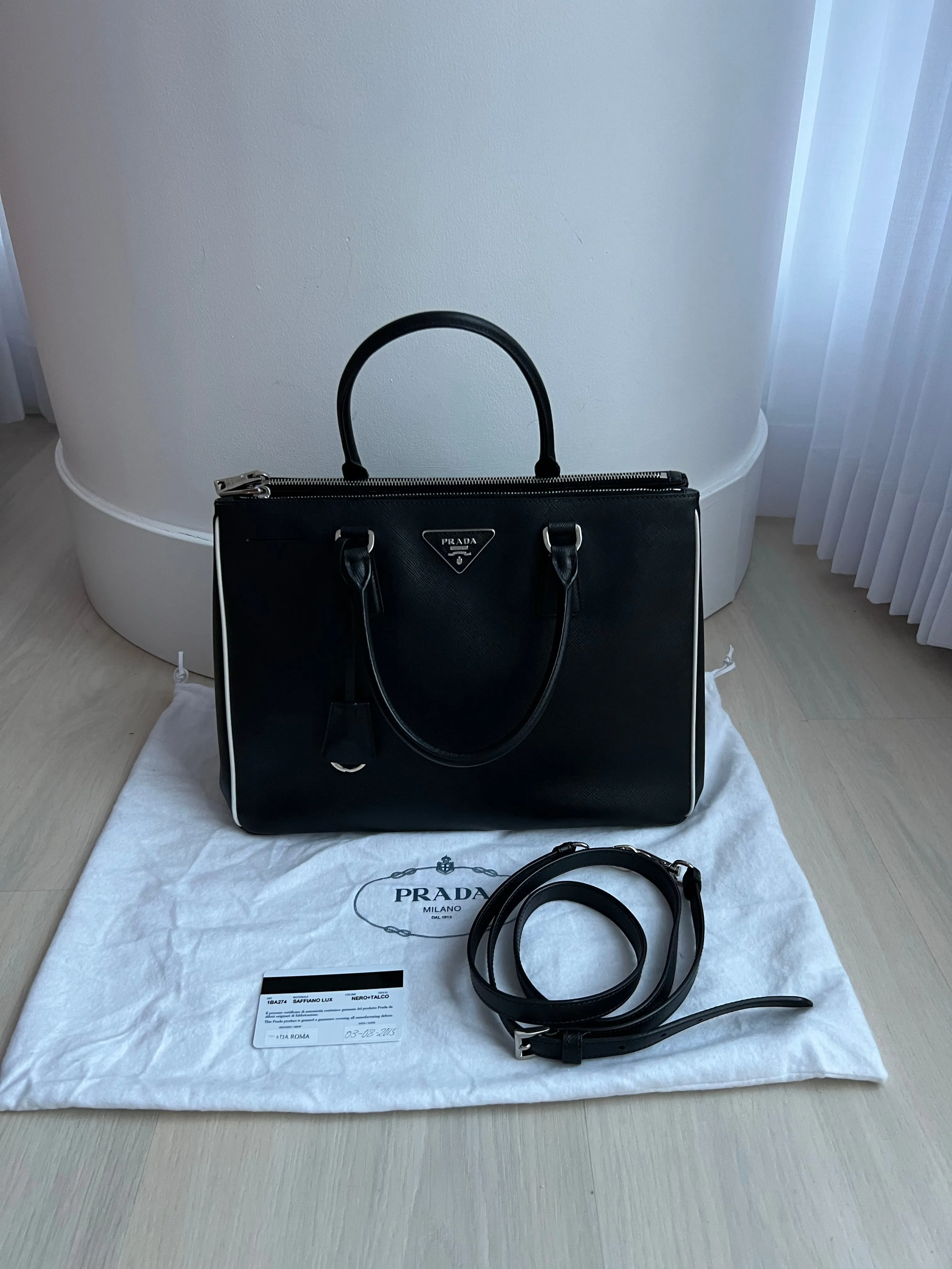 Prada Saffiano Galleria Bag