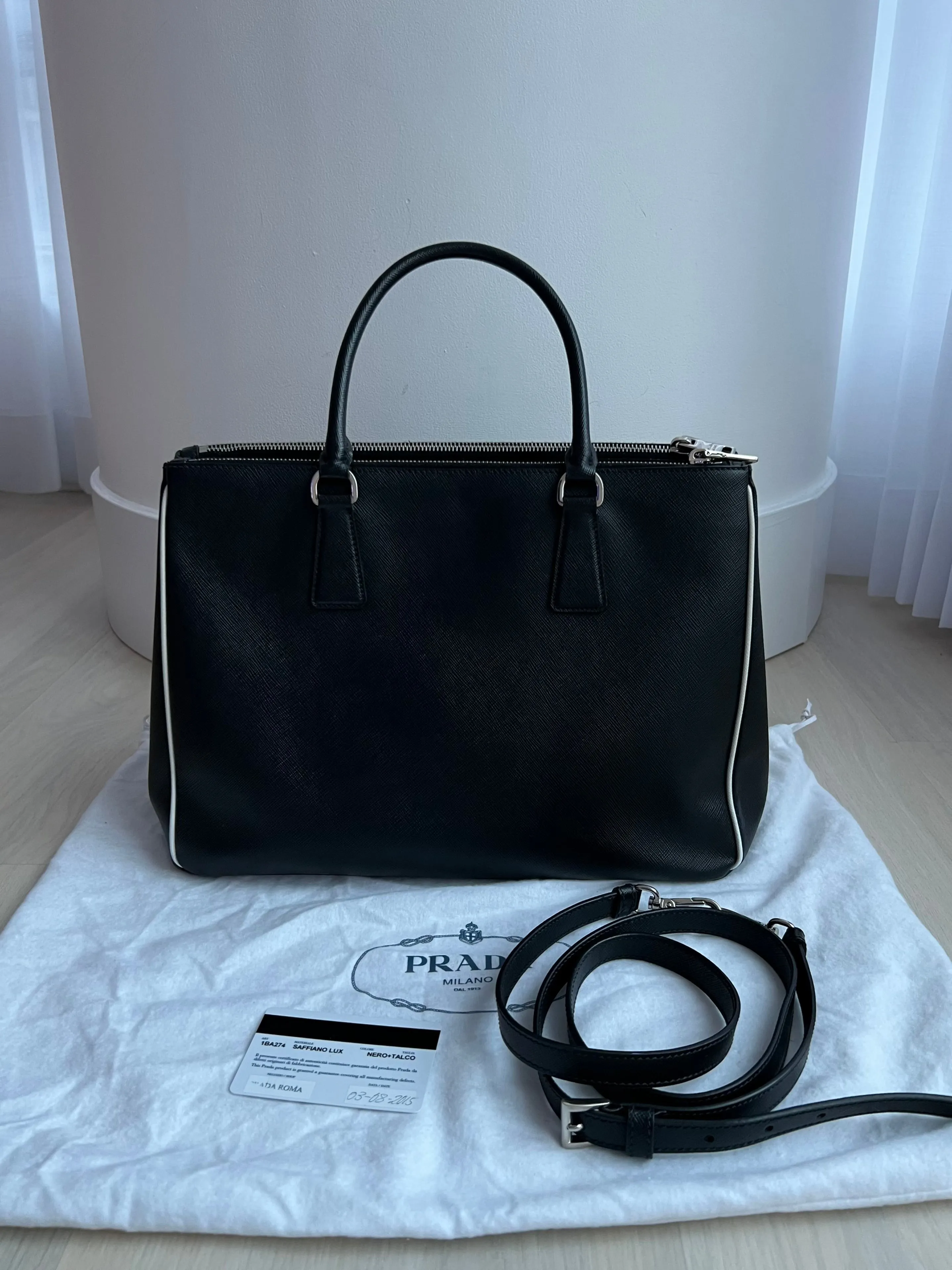 Prada Saffiano Galleria Bag